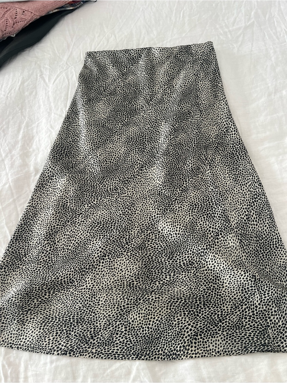 Women’s Black and White Speckled Midi Skirt